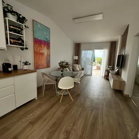 La Casa De Paseka Daire Costa Adeje