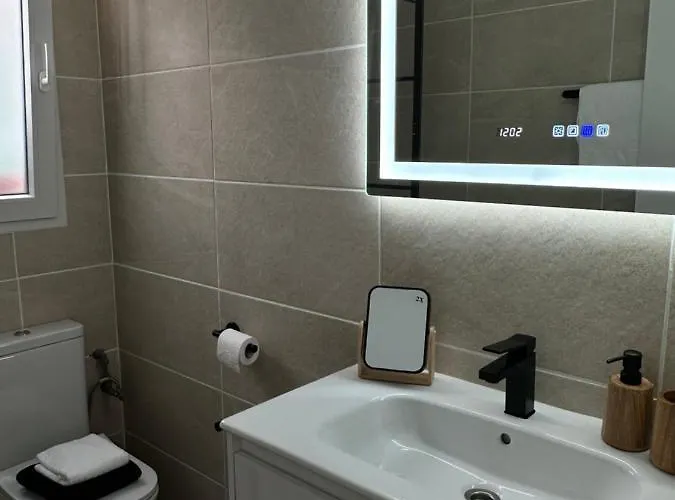 La Casa De Paseka * Адехе